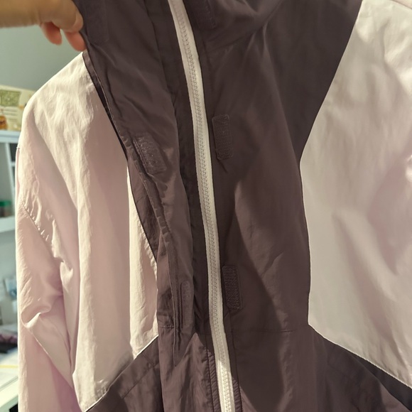 REEBOK women Color Block Jacket - Picture 4 of 6